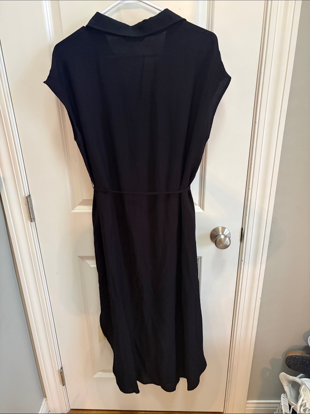 HALARA Black Midi Shirt Dress with Tie Waist and Chest Pocket - Picture 6 of 6